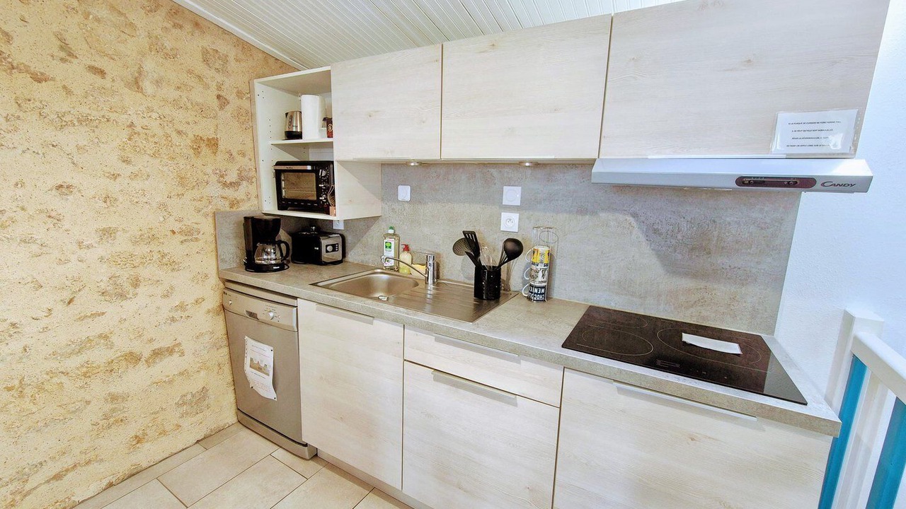 Photo of Kitchen in Saint-Laurent-sur-Sevre