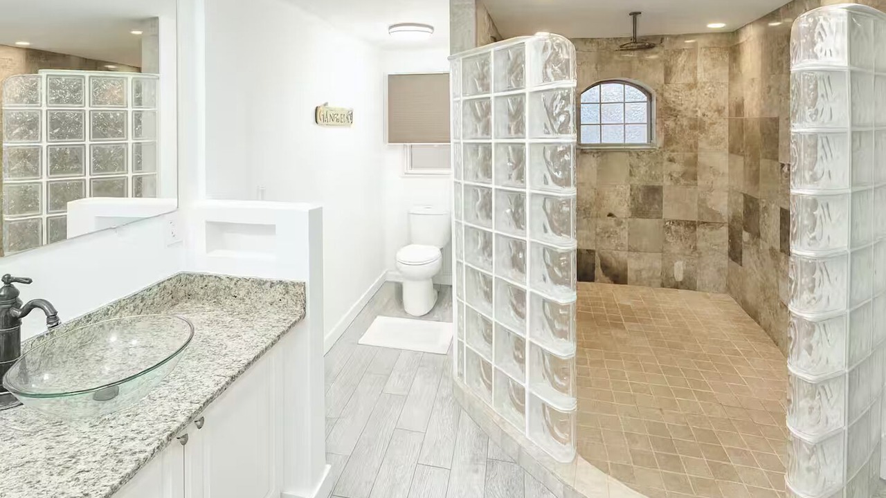 Photo of Bathroom in Fort Myers