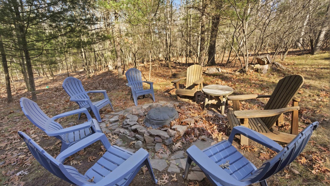 Photo of Others in North Glade Hills