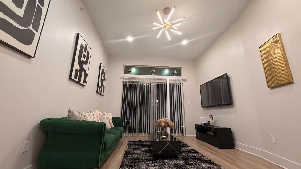 Photo of Livingroom in Deep Ellum