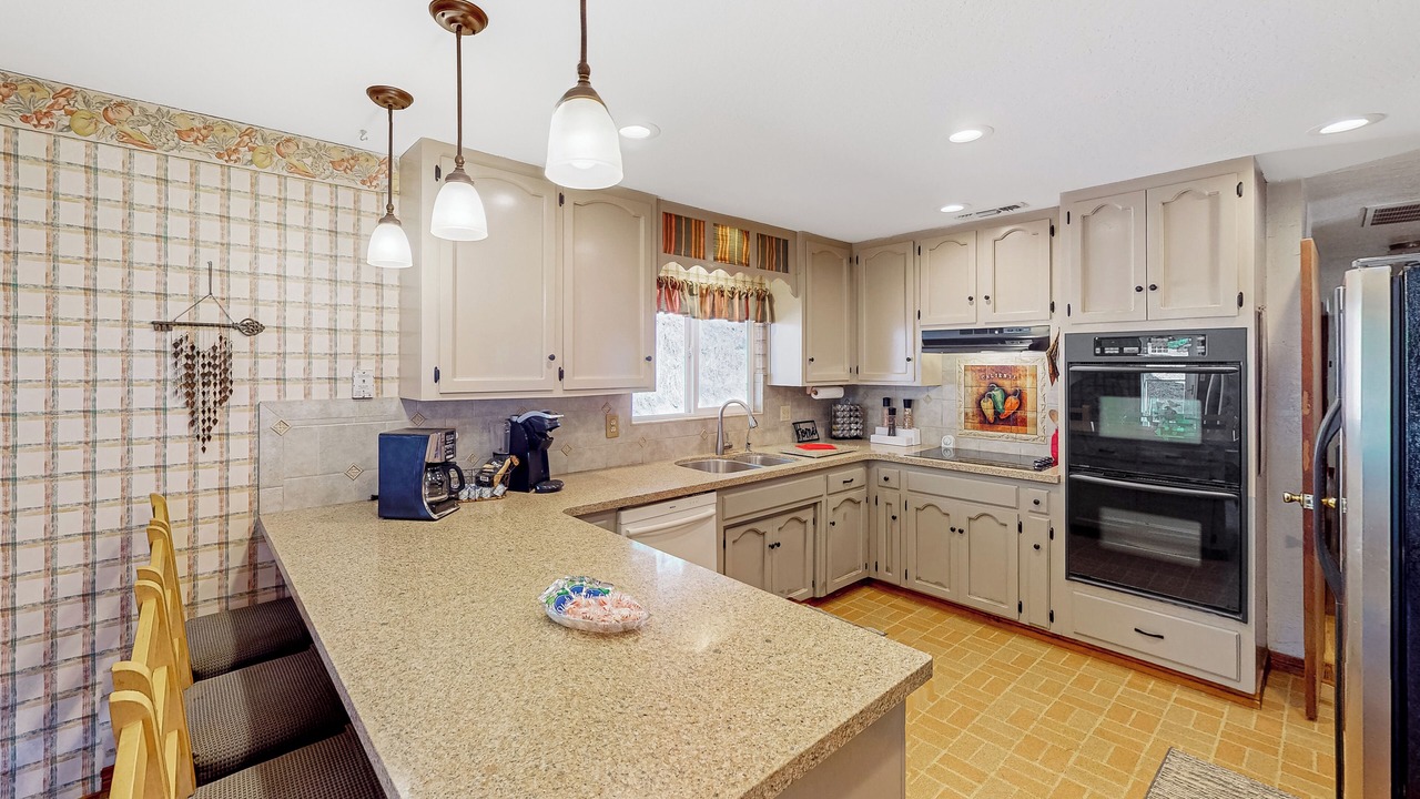 Photo of Kitchen in Jamestown