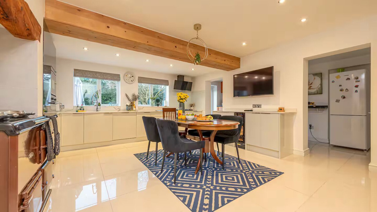 Photo of Kitchen in Muxton