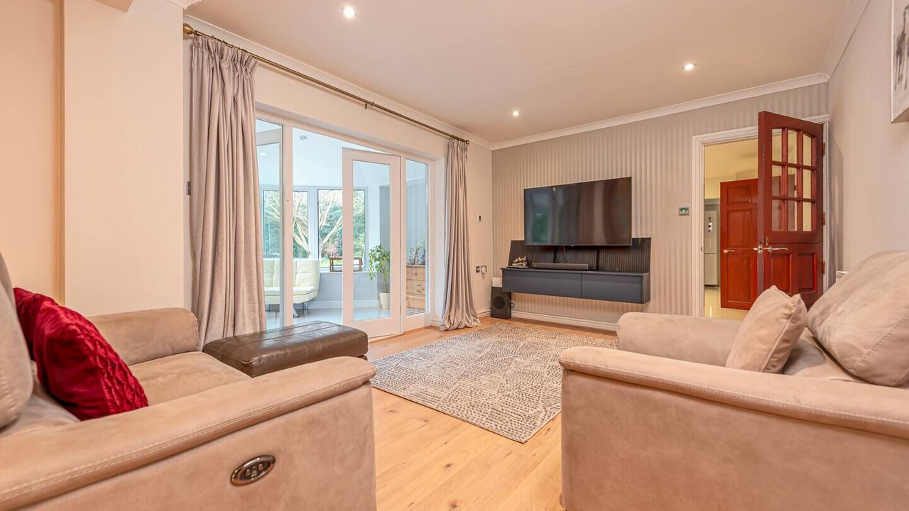 Photo of Livingroom in Muxton