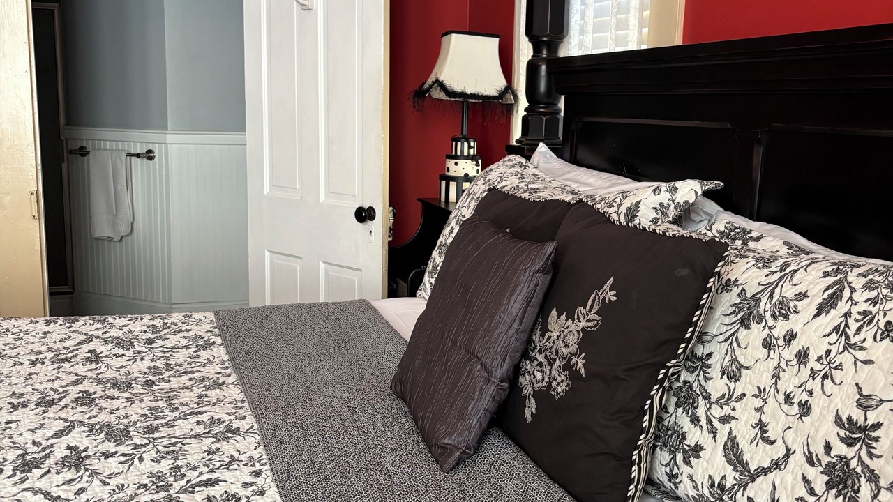 Photo of Bedroom in Nacogdoches