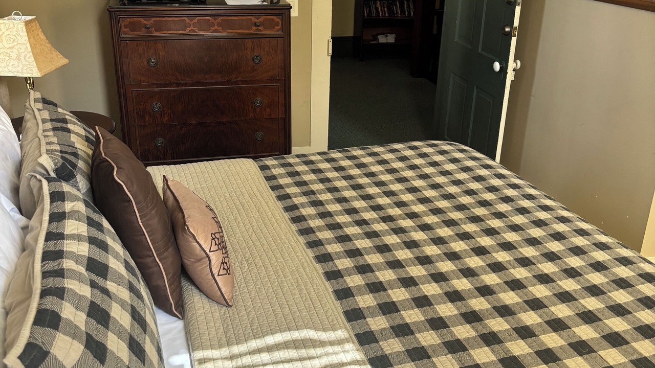 Photo of Bedroom in Nacogdoches
