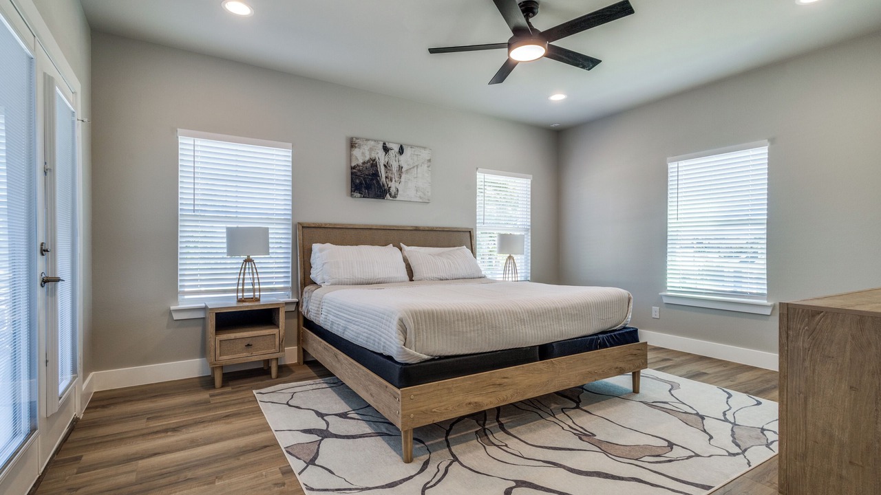 Photo of Bedroom in Lake Dallas