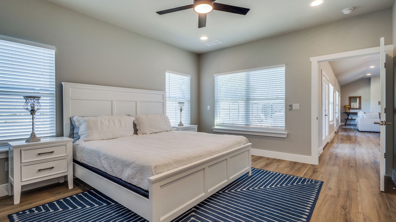 Photo of Bedroom in Lake Dallas