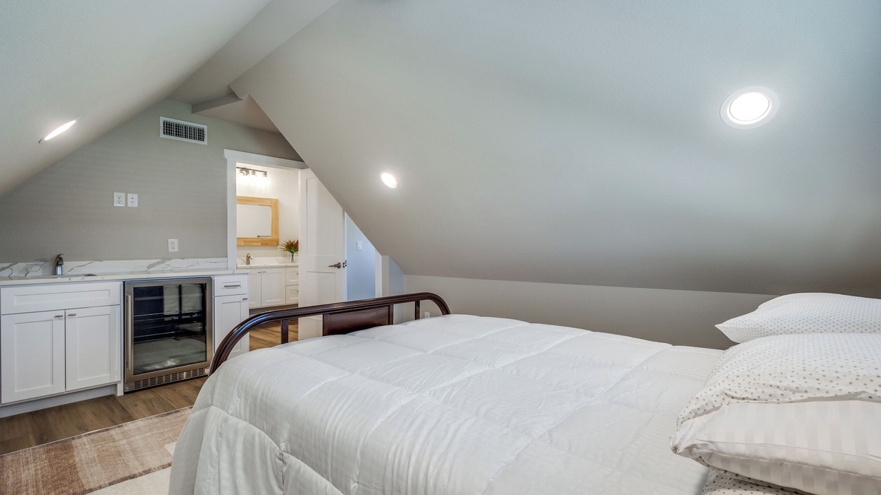 Photo of Bedroom in Lake Dallas