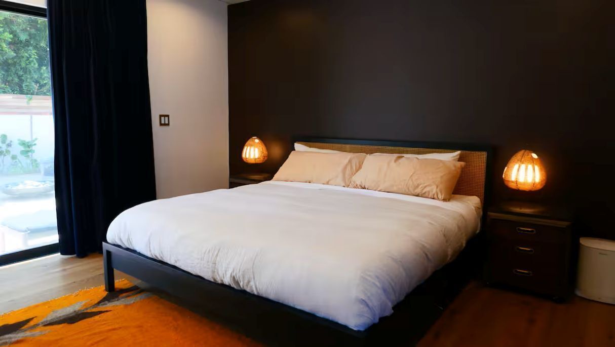 Photo of Bedroom in NoHo Arts District