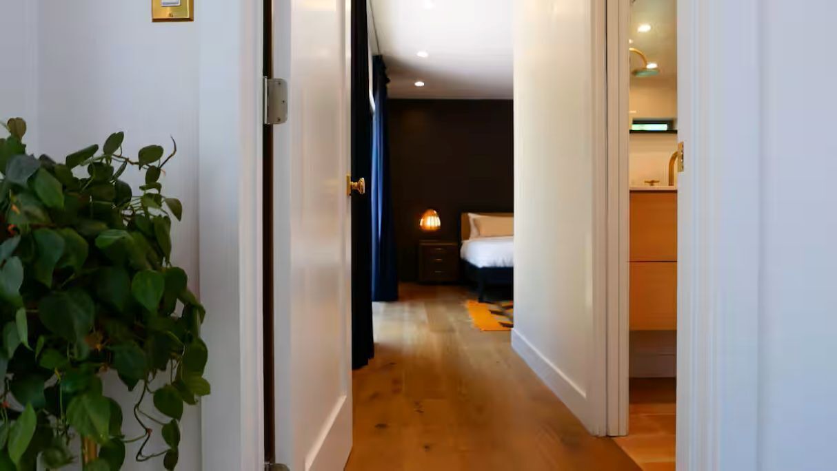 Photo of Bedroom in NoHo Arts District