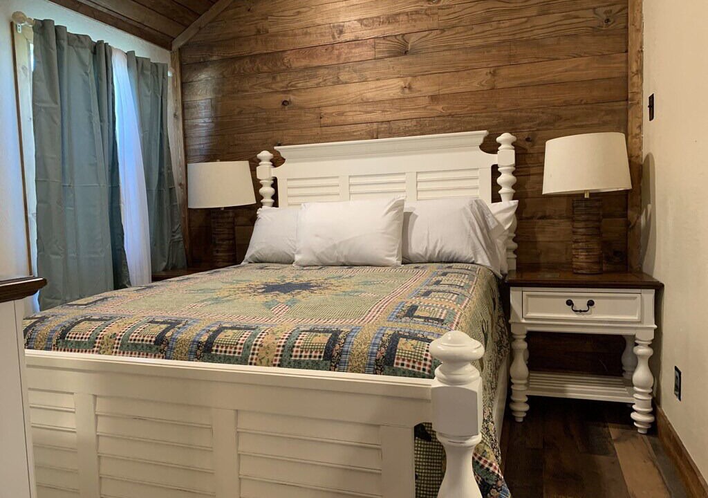 Photo of Bedroom in Camp Wood