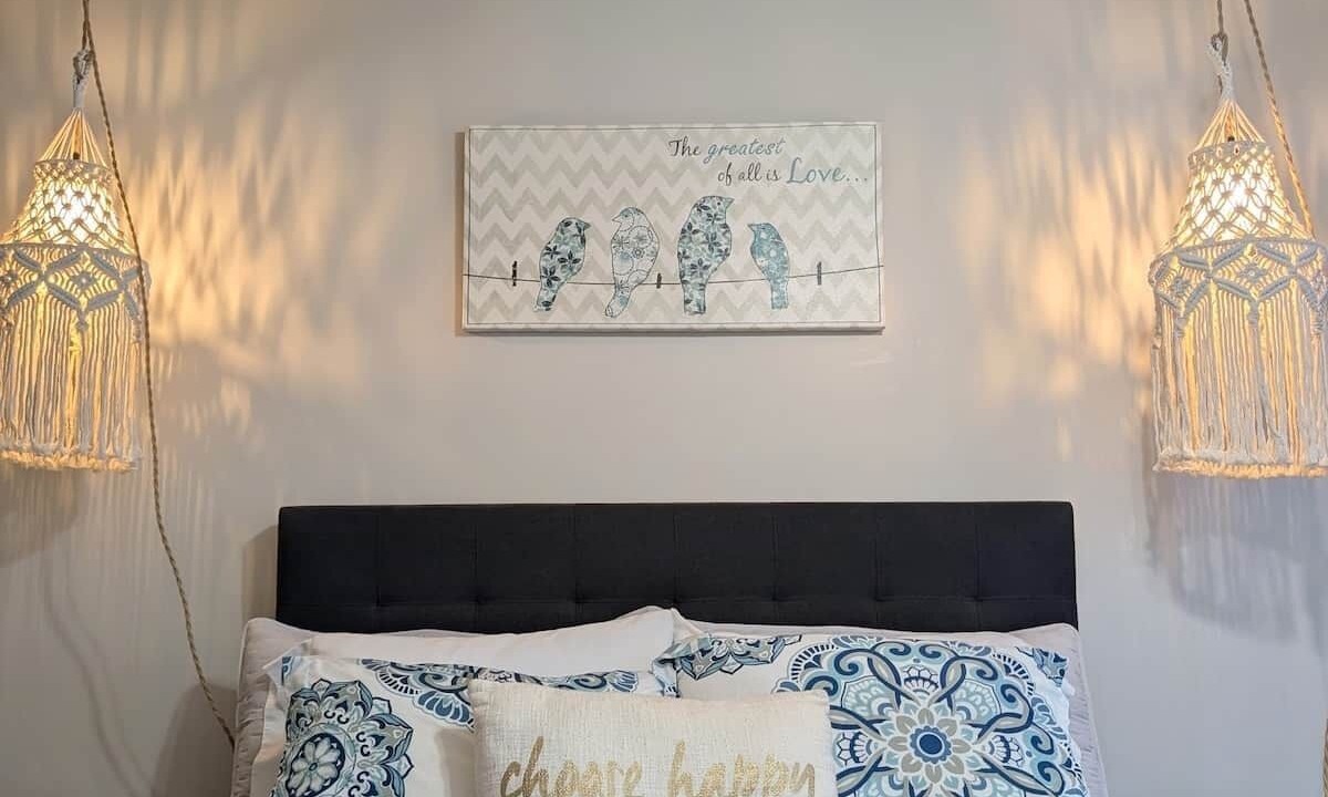 Photo of Bedroom in Enterprise