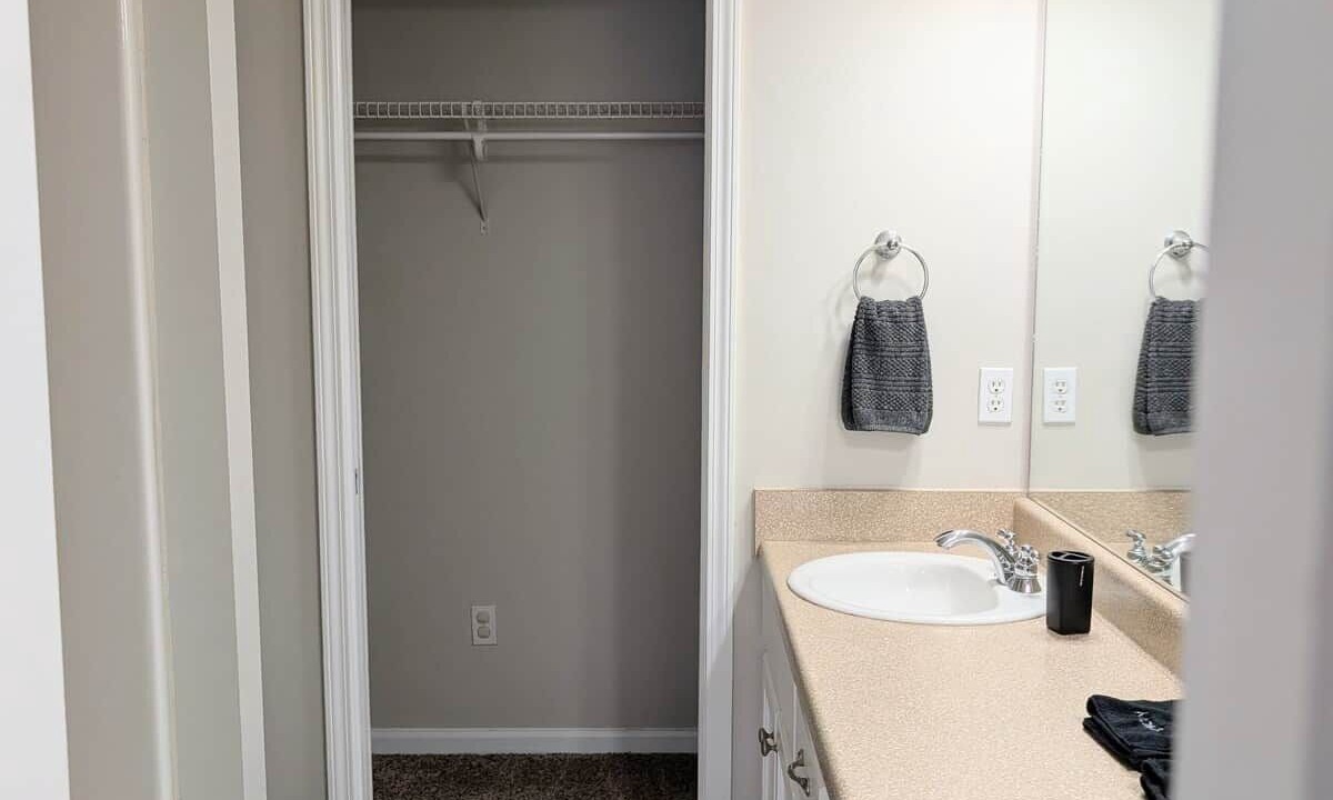 Photo of Bathroom in Enterprise