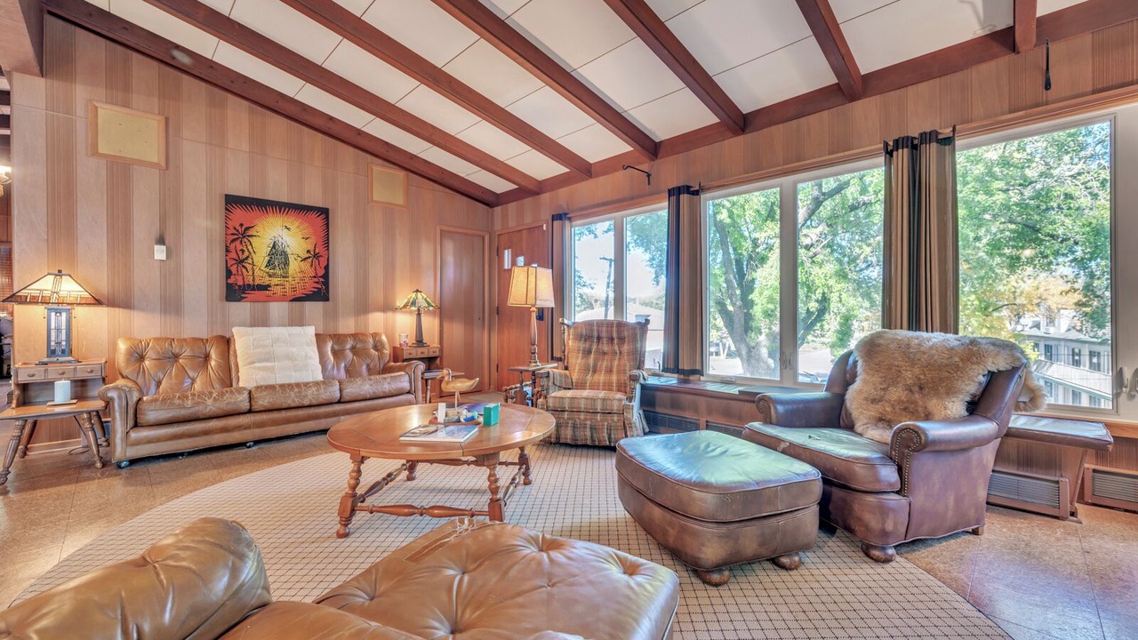 Photo of Livingroom in Wahpeton