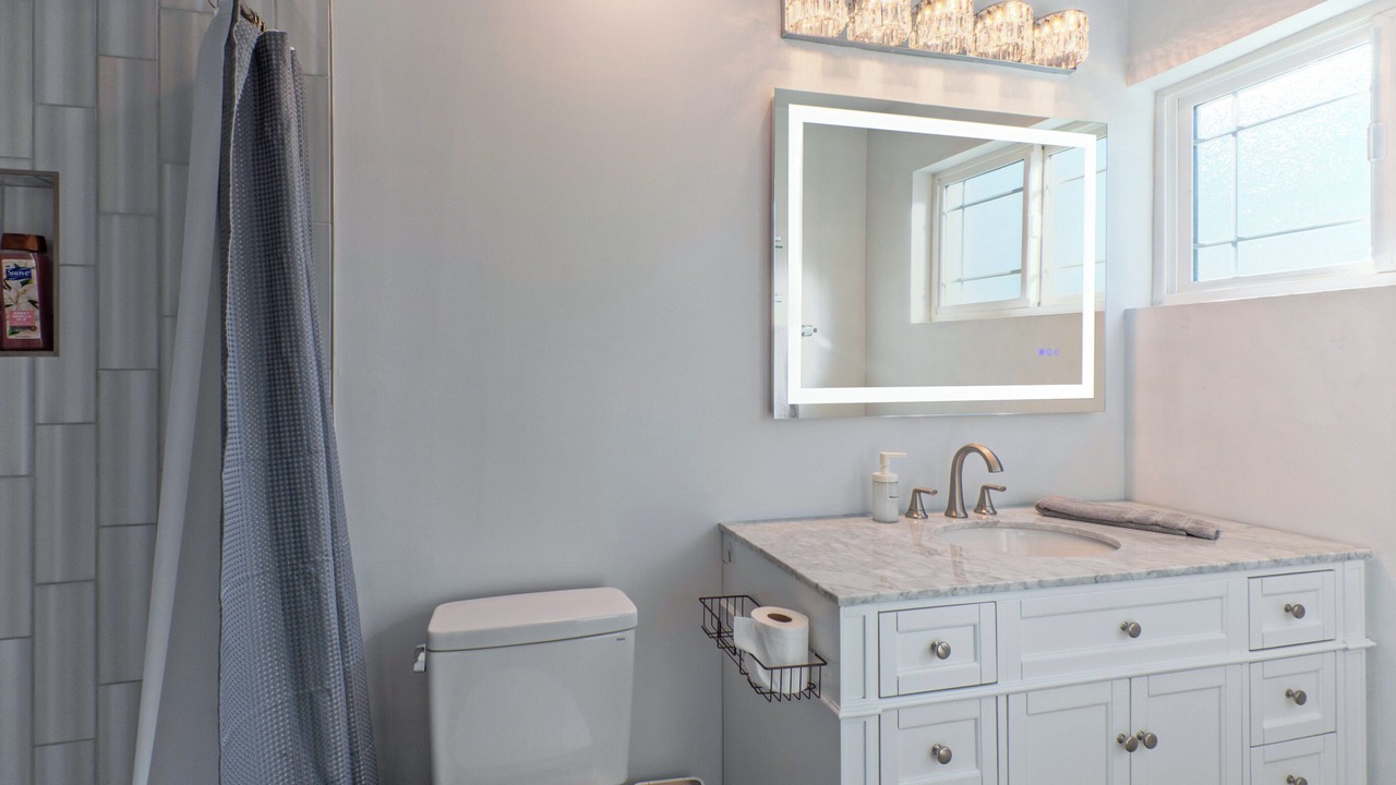 Photo of Bathroom in Encanto