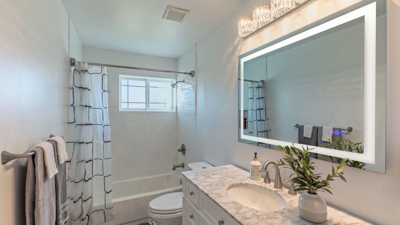 Photo of Bathroom in Encanto