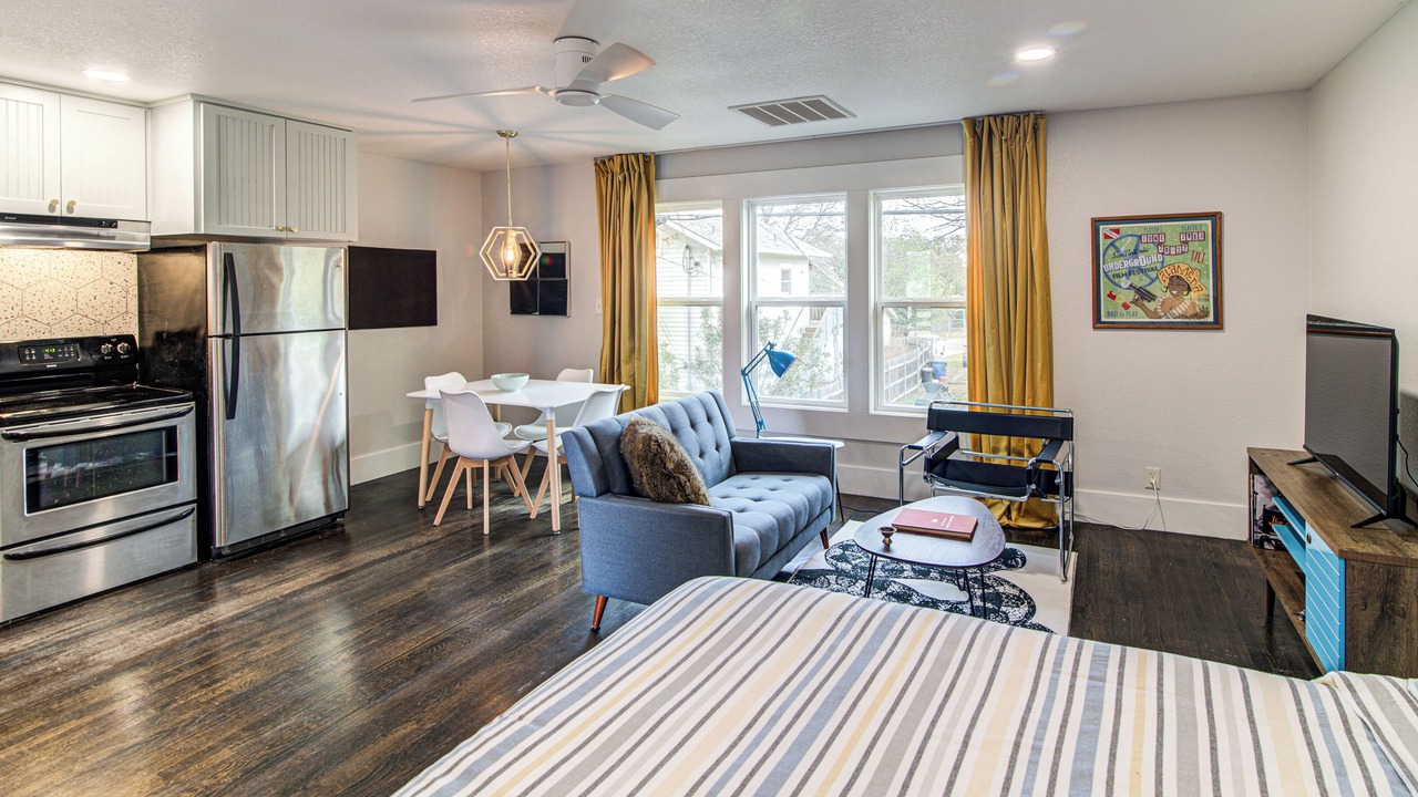 Photo of Bedroom in North Loop