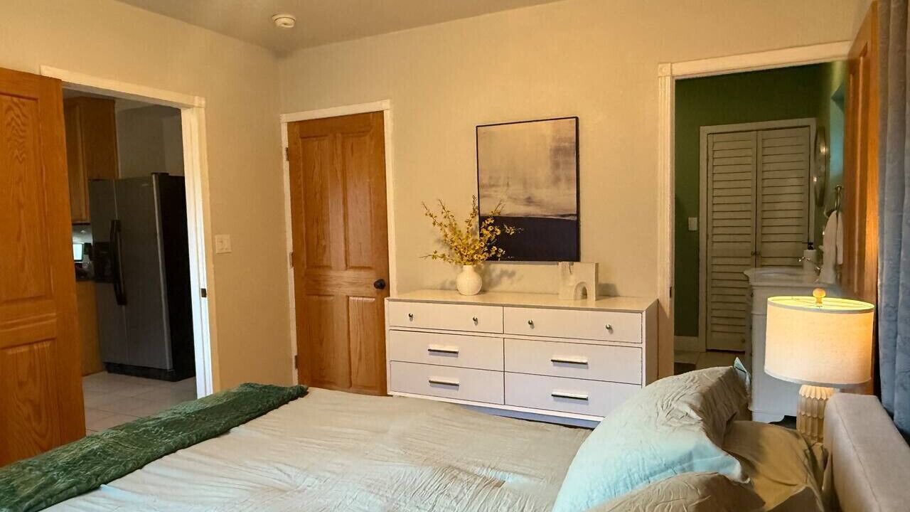Photo of Bedroom in North Oak Park