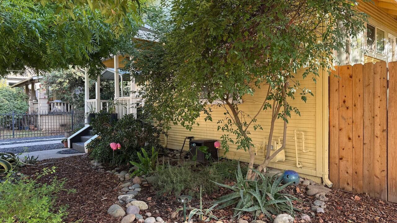Photo of Outdoor in North Oak Park