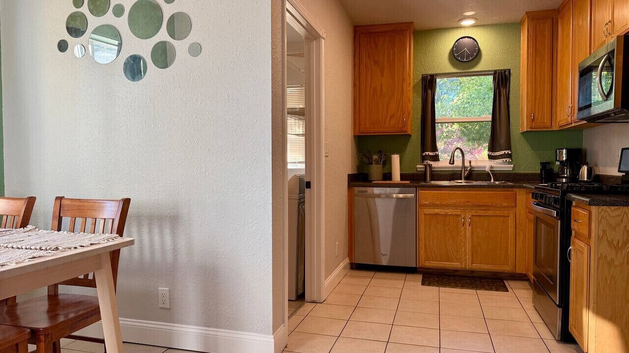 Photo of Kitchen in North Oak Park