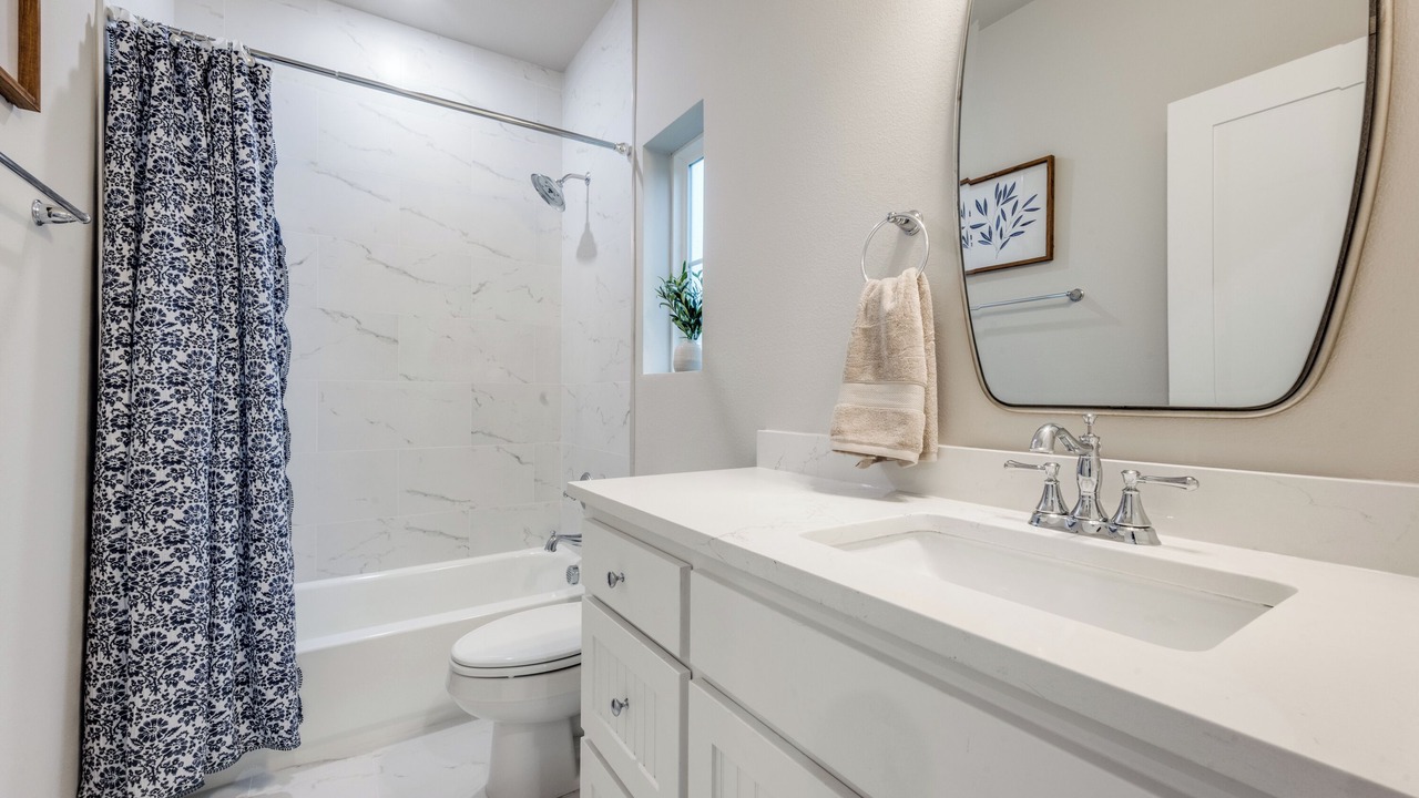 Photo of Bathroom in Lake Dallas