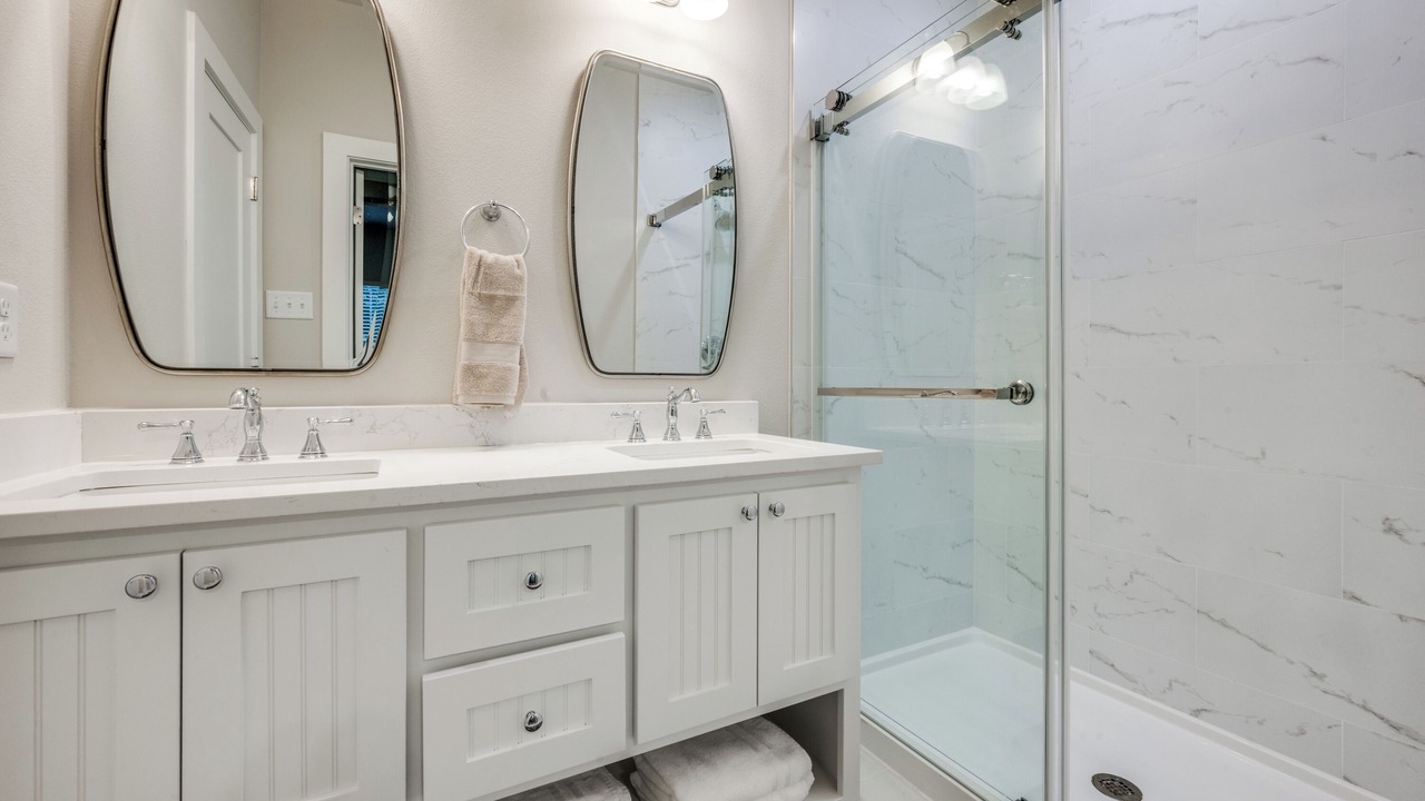 Photo of Bathroom in Lake Dallas