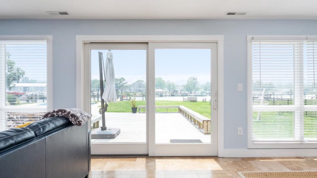 Photo of Livingroom in Tilghman