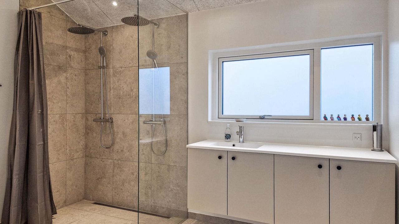 Photo of Bathroom in Lokken