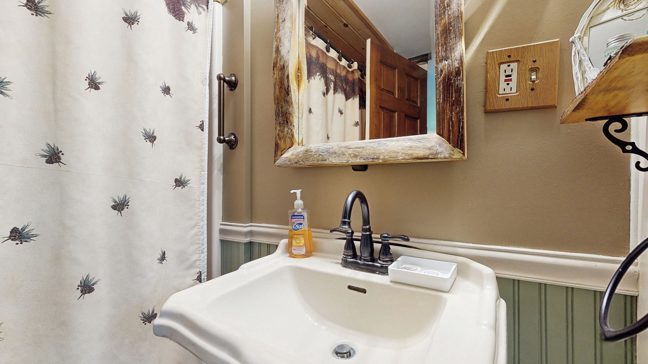 Photo of Bathroom in Bolton Landing