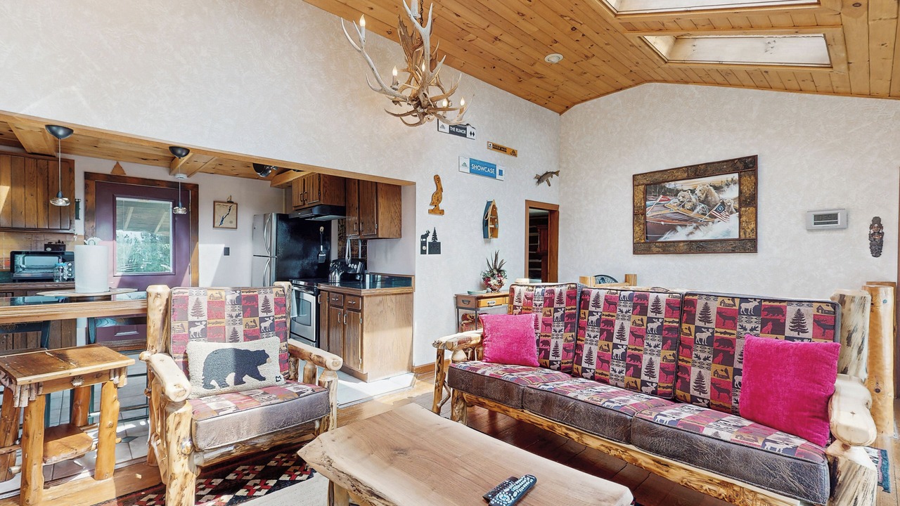 Photo of Livingroom in Bolton Landing