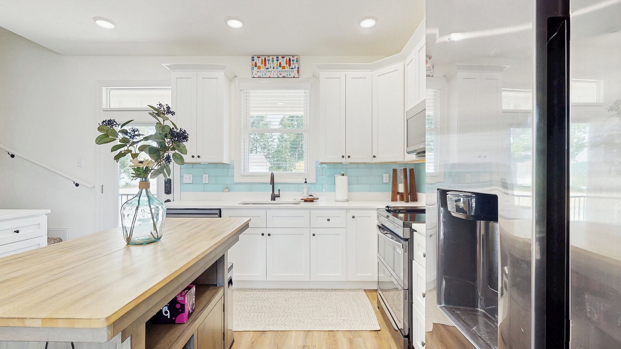 Photo of Kitchen in La Follette