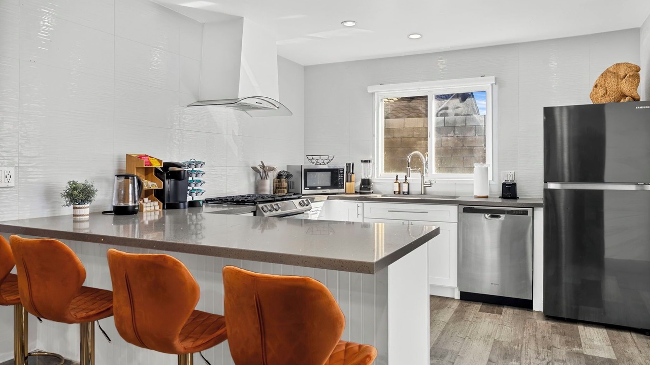 Photo of Kitchen in Midway City