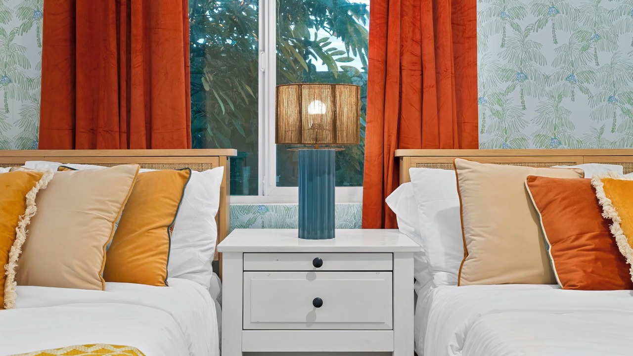 Photo of Bedroom in Midway City
