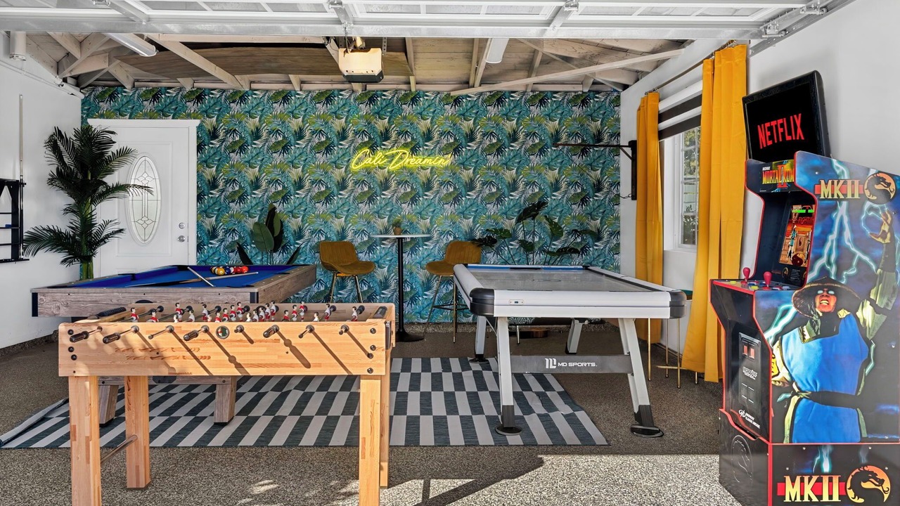 Photo of Bedroom in Midway City