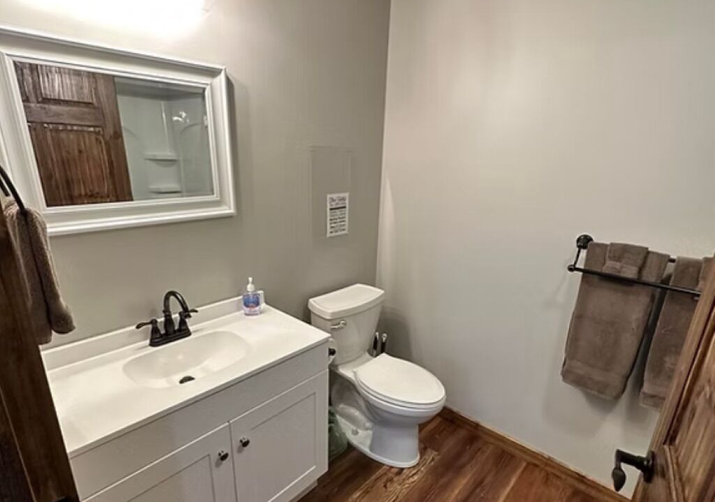 Photo of Bathroom in Attica