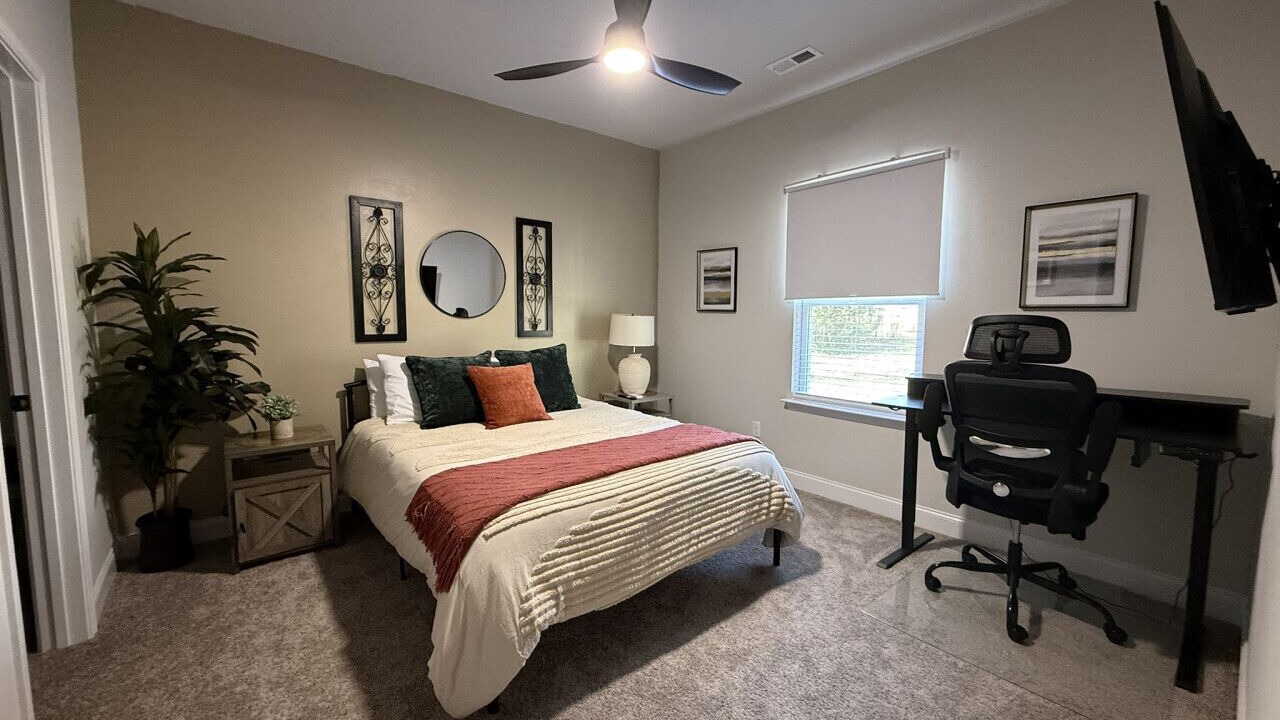 Photo of Bedroom in Anderson
