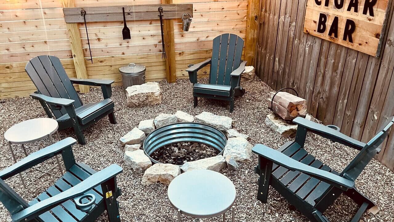 Photo of Outdoor in Phoenix Hill