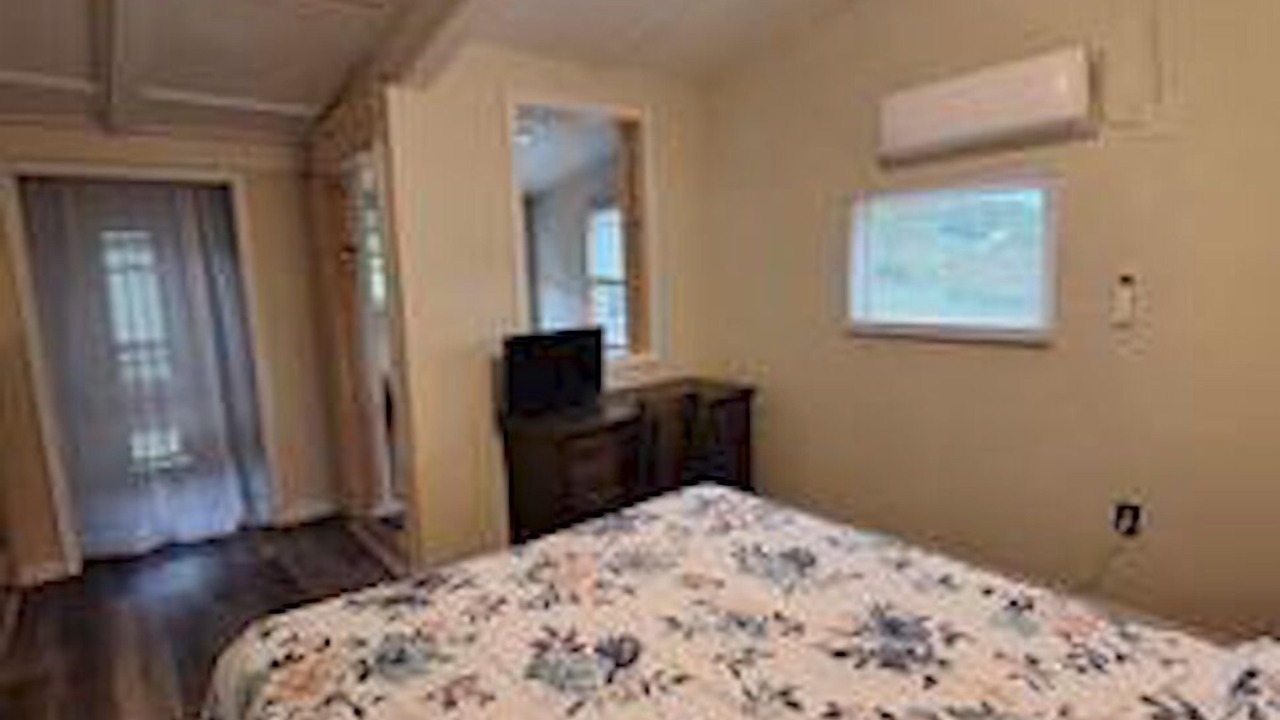 Photo of Bedroom in Harrison