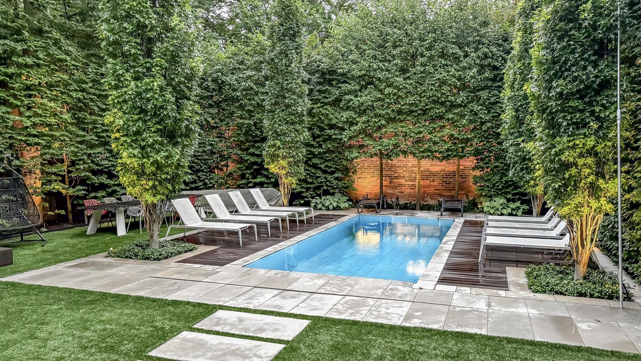 Photo of Outdoor in Midtown Toronto