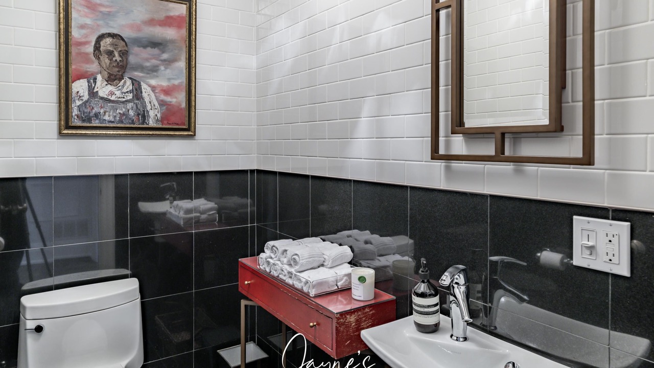 Photo of Bathroom in Midtown Toronto