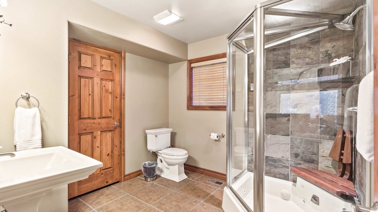 Photo of Bathroom in Post Falls