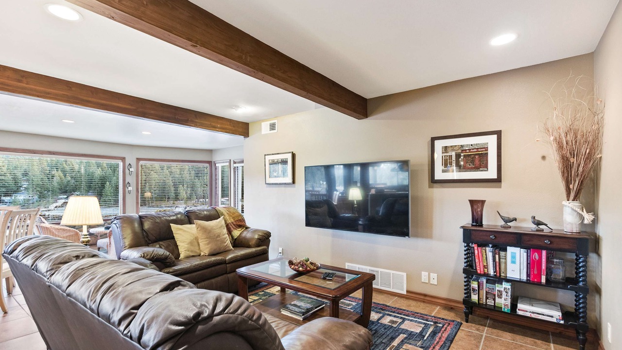 Photo of Livingroom in Post Falls