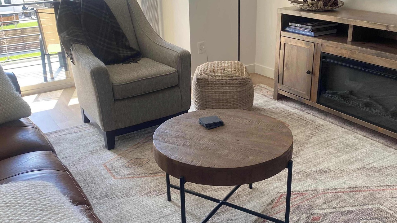Photo of Livingroom in Mountain Green