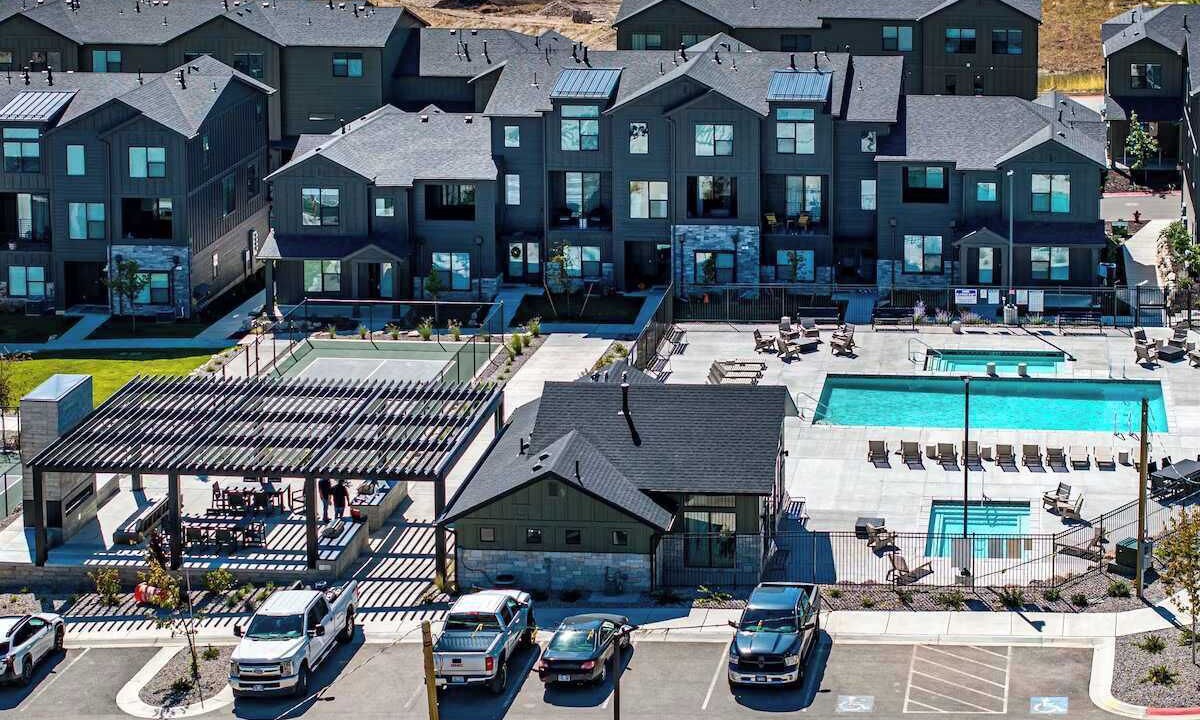 Photo of Outdoor in Mountain Green
