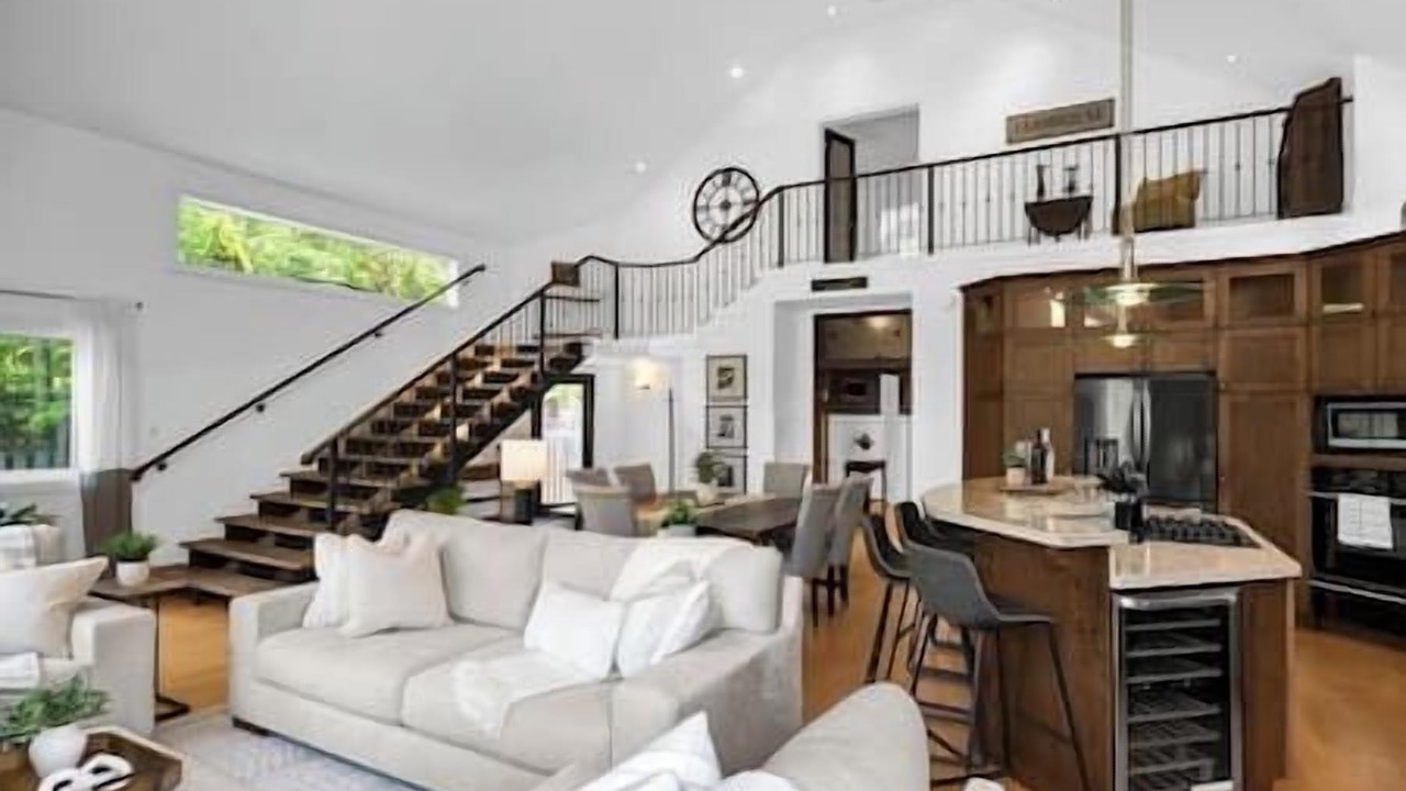 Photo of Livingroom in Barrie