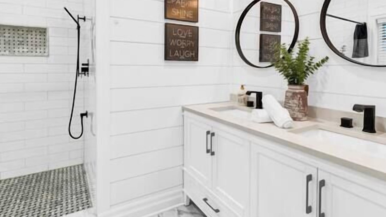 Photo of Bathroom in Barrie