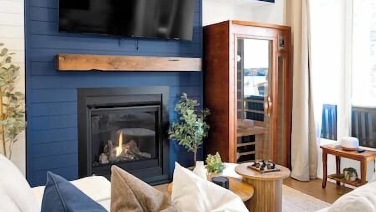 Photo of Livingroom in Huntsville