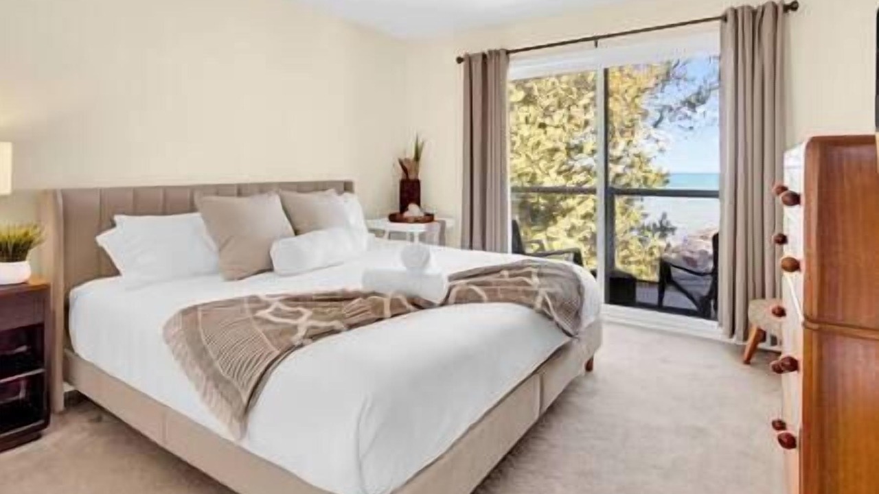 Photo of Bedroom in Meaford