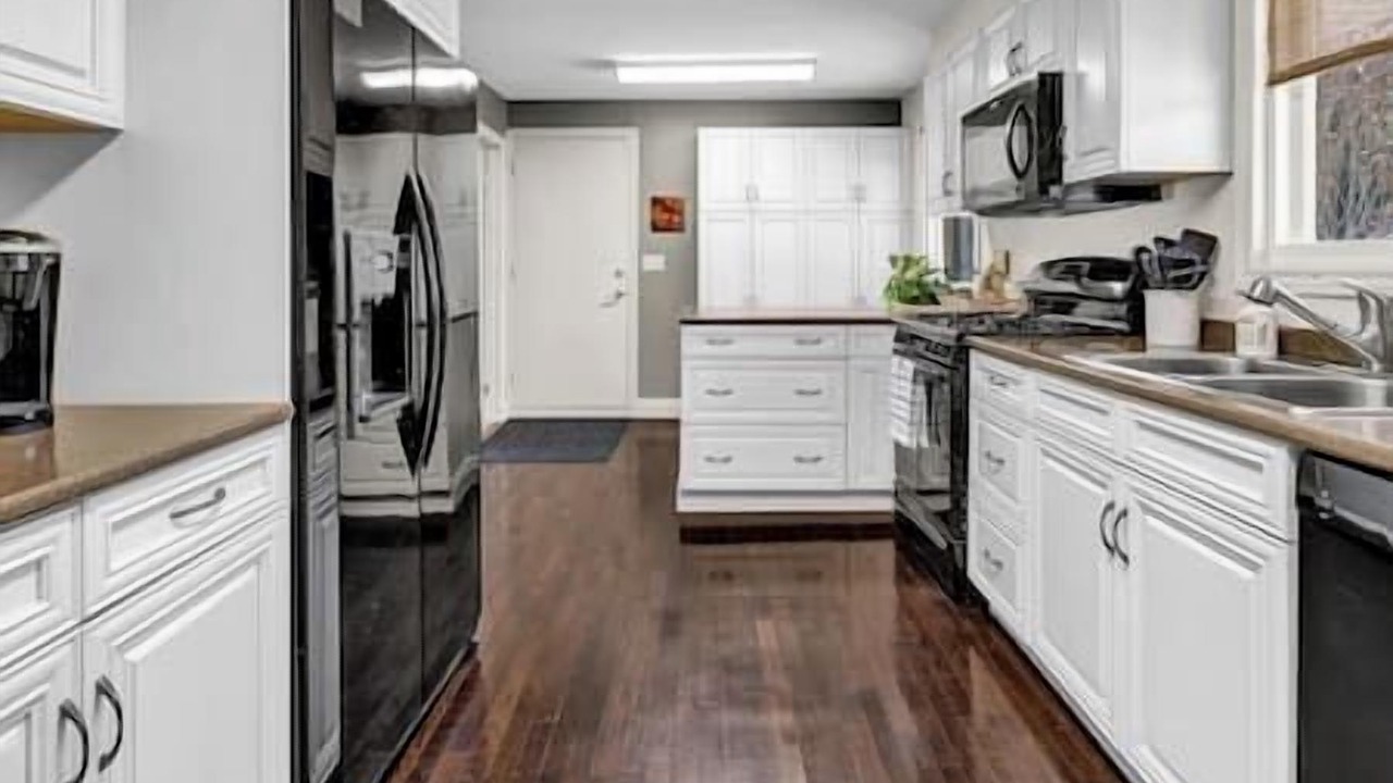 Photo of Kitchen in Meaford