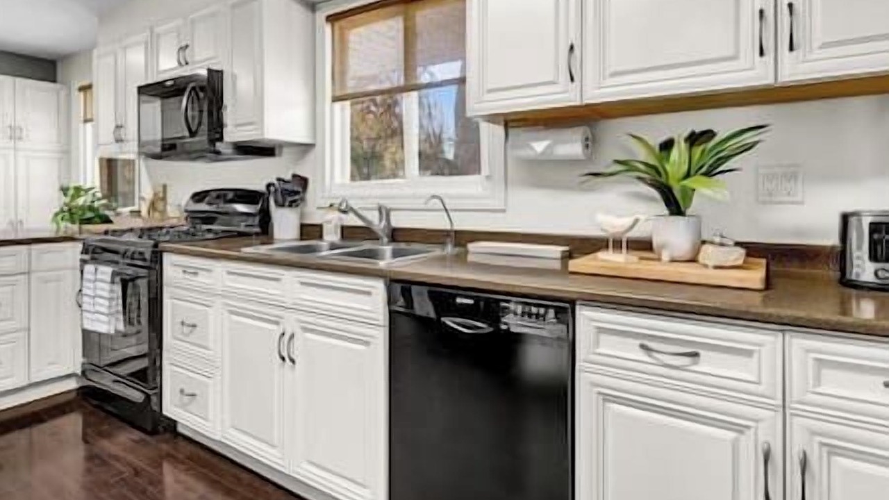 Photo of Kitchen in Meaford